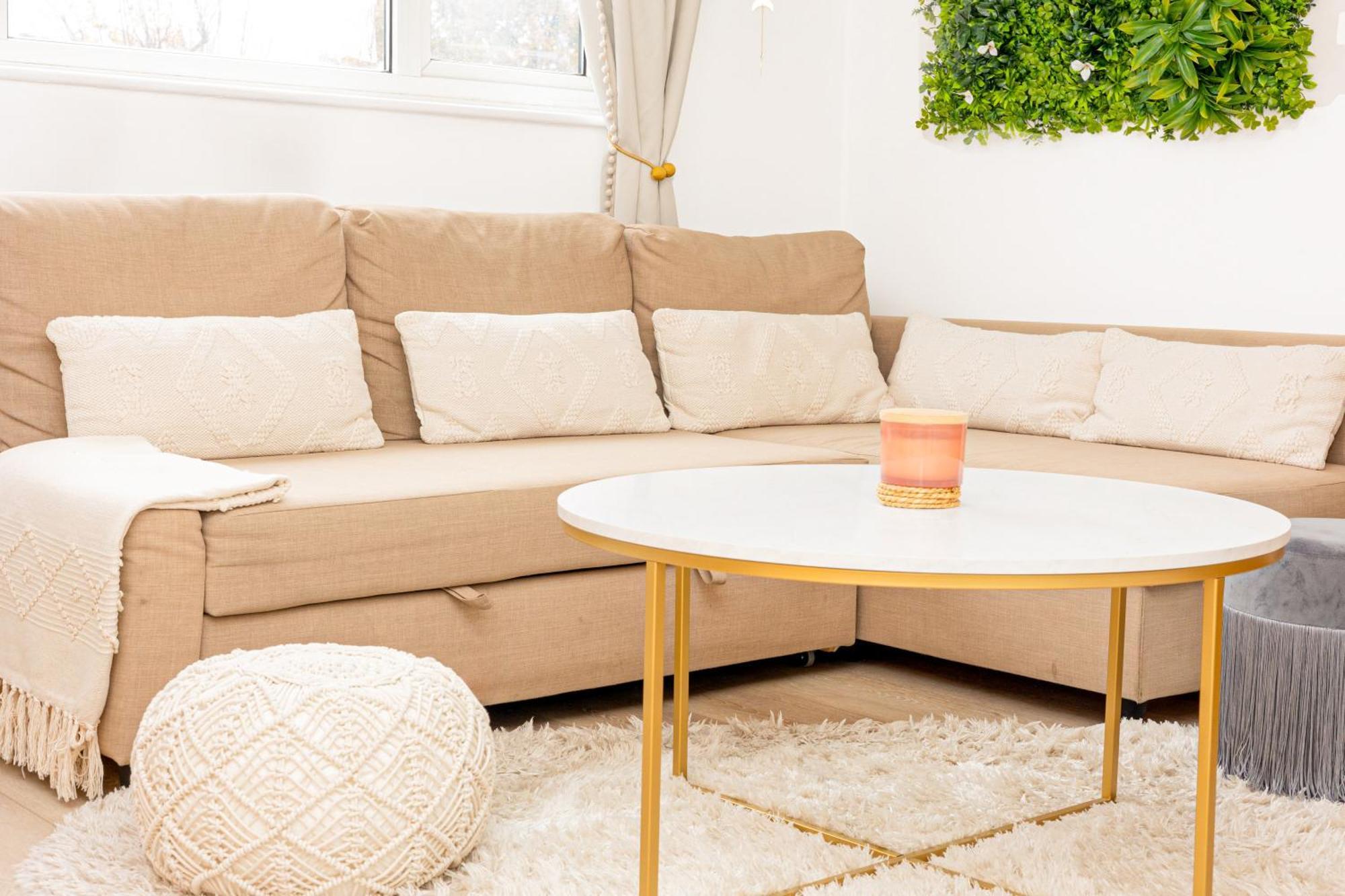Charming Studio With Balcony In Putney, 5 Min Tube Лондон Экстерьер фото